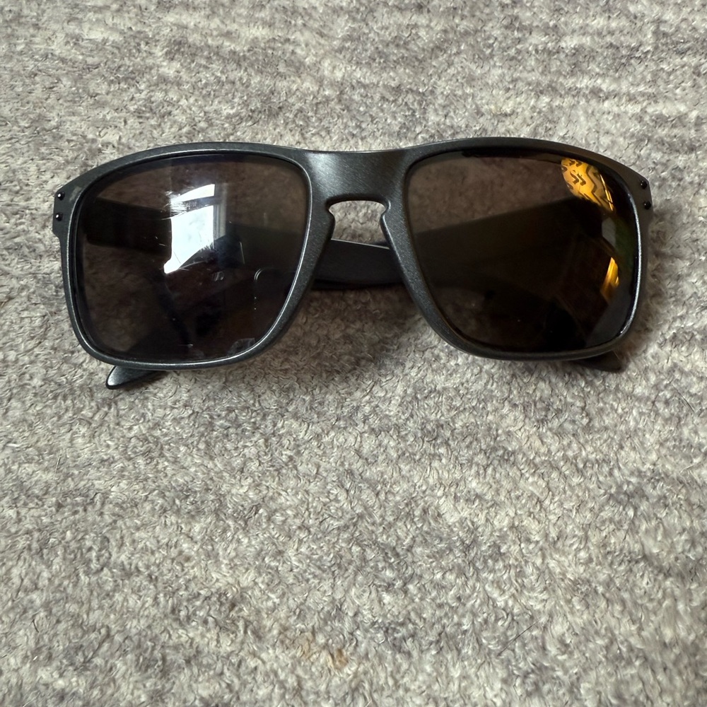 Oakley Holbrook Sunglasses Matte Black Frame